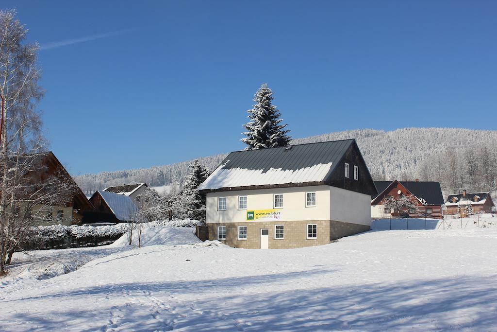 Appartement Studia Pod Lysou à Rokytnice nad Jizerou Chambre photo